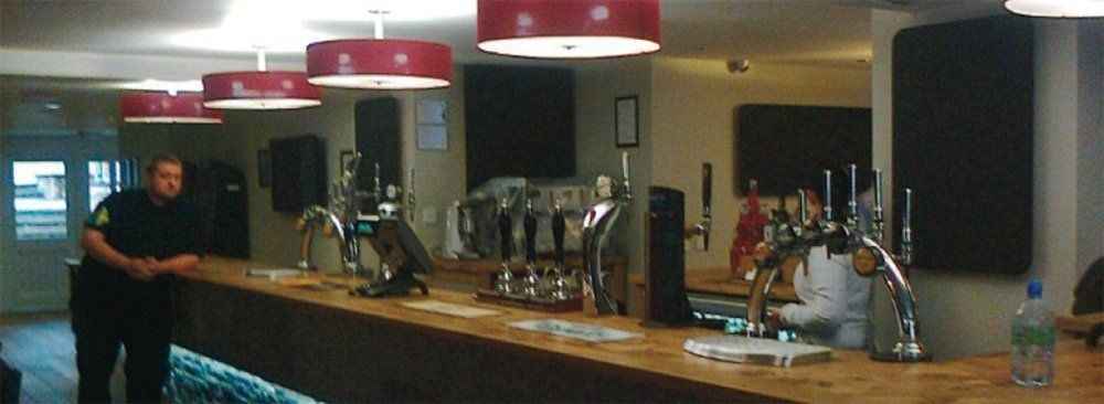 Cambrian Inn Tredegar Екстериор снимка