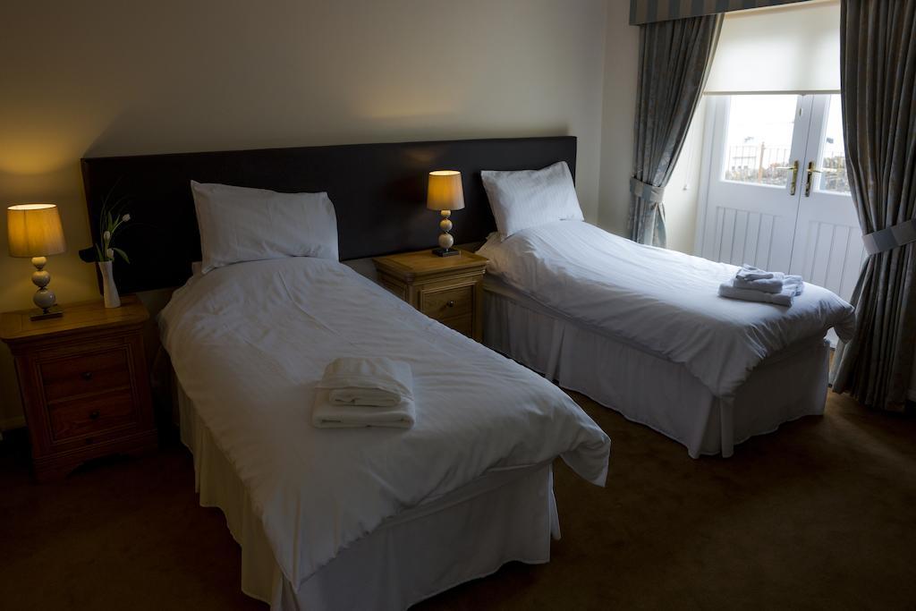 Cambrian Inn Tredegar Стая снимка